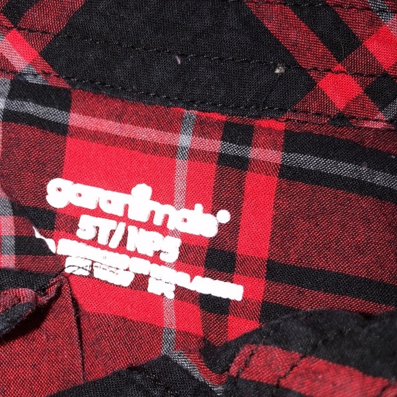 Garanimals size 5T red & black boys plaid shirt - Picture 3 of 3